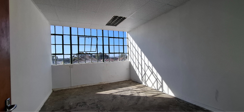 To Let commercial Property for Rent in Maitland Western Cape